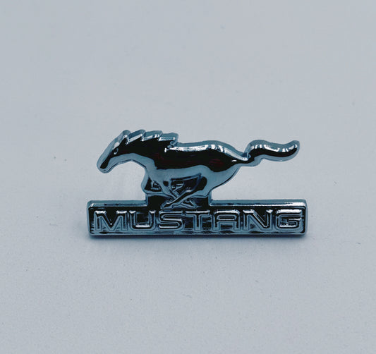 Pin Mustang