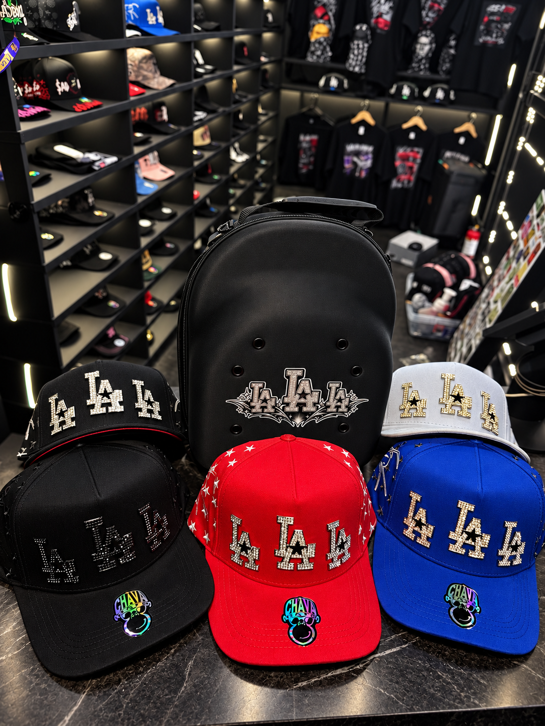 Combo de Gorras Chava Hats – Elige tu Estilo 5 gorras + mochila