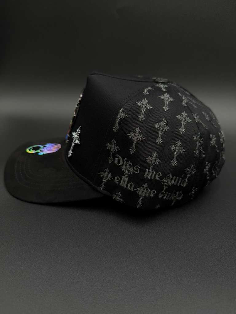 Gorra santa muerte dios me guía ella me cuida chava Hats