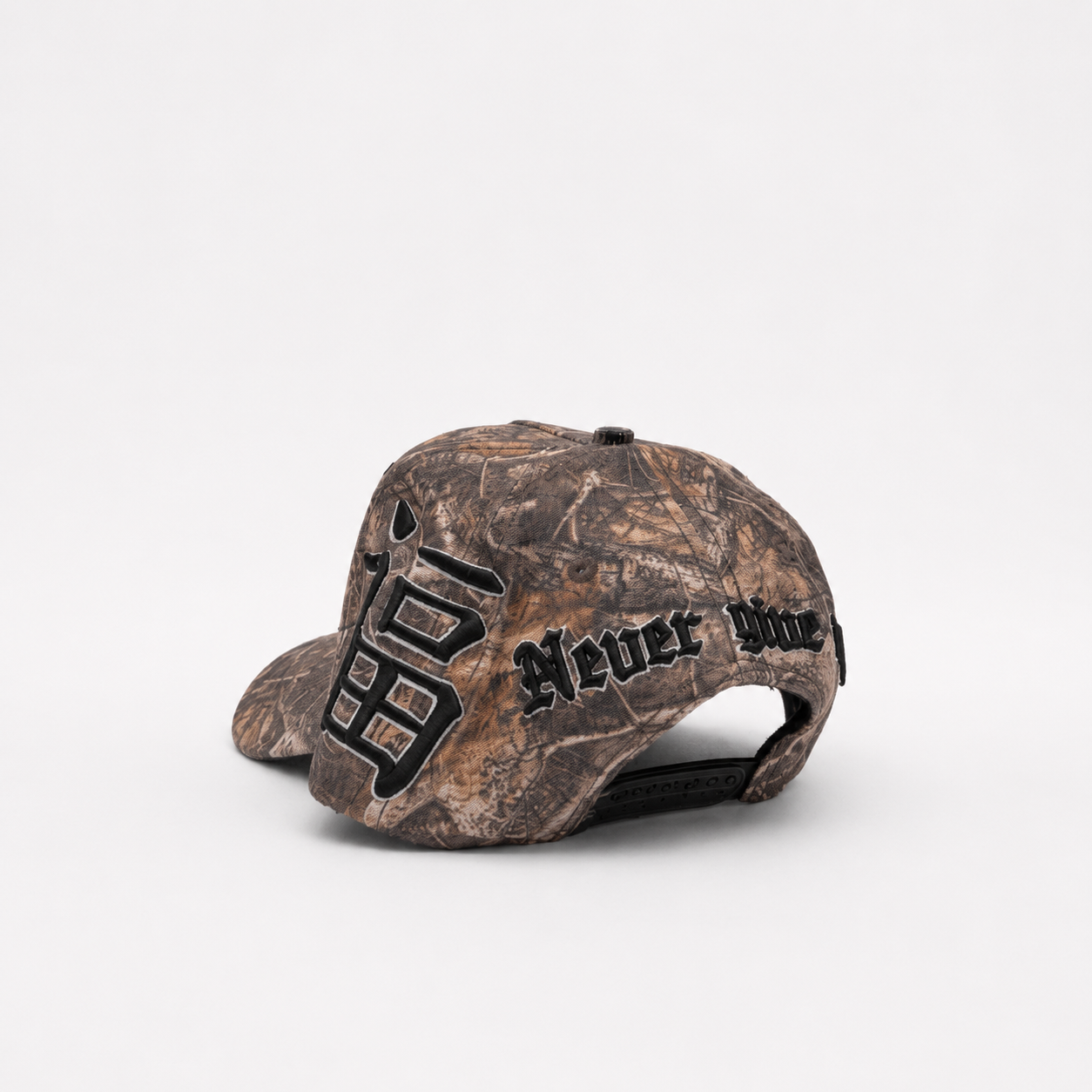 Gorra NY camuflaje hojas secas Droval