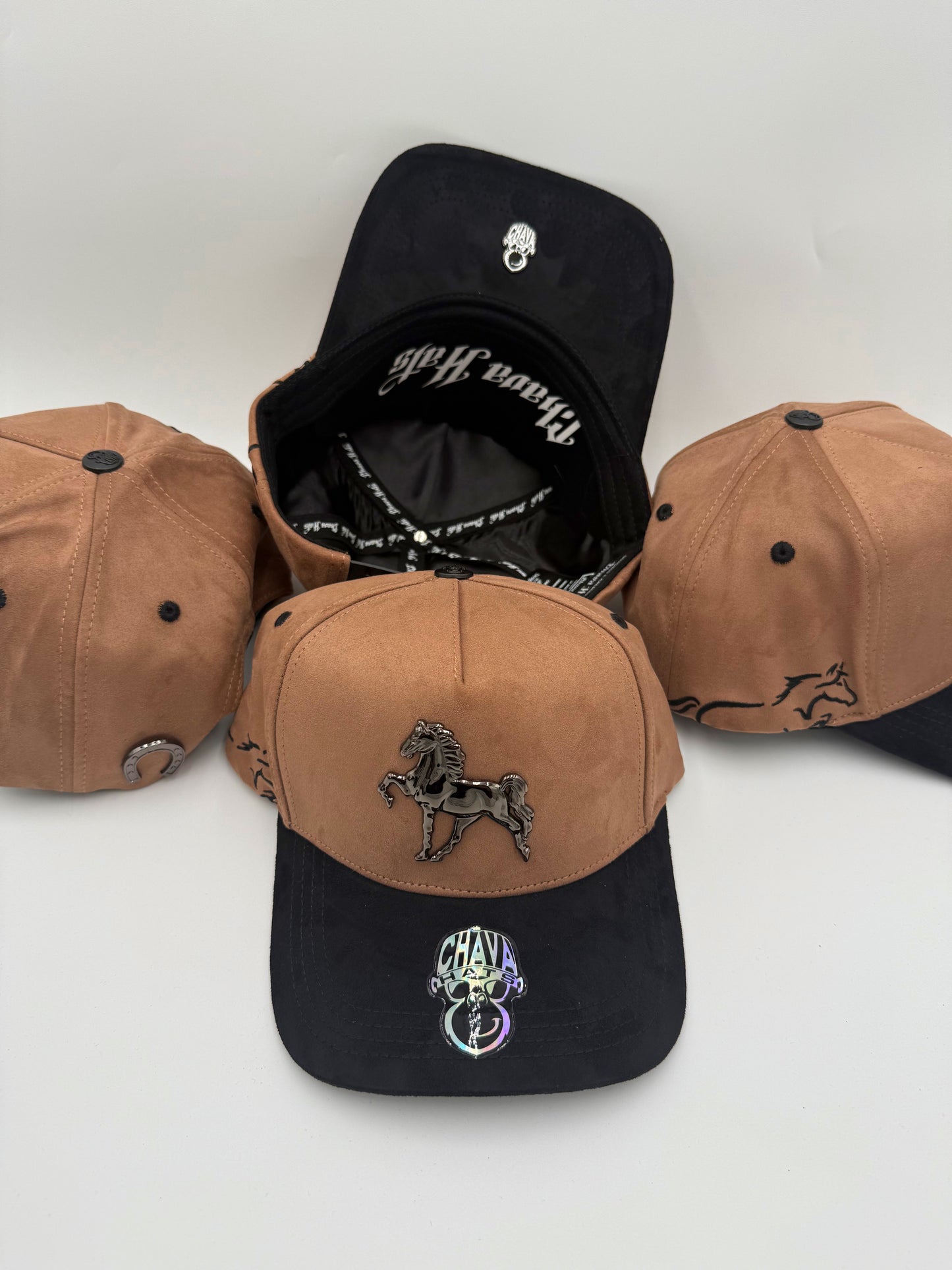 1.1 Caballo placa de metal cap