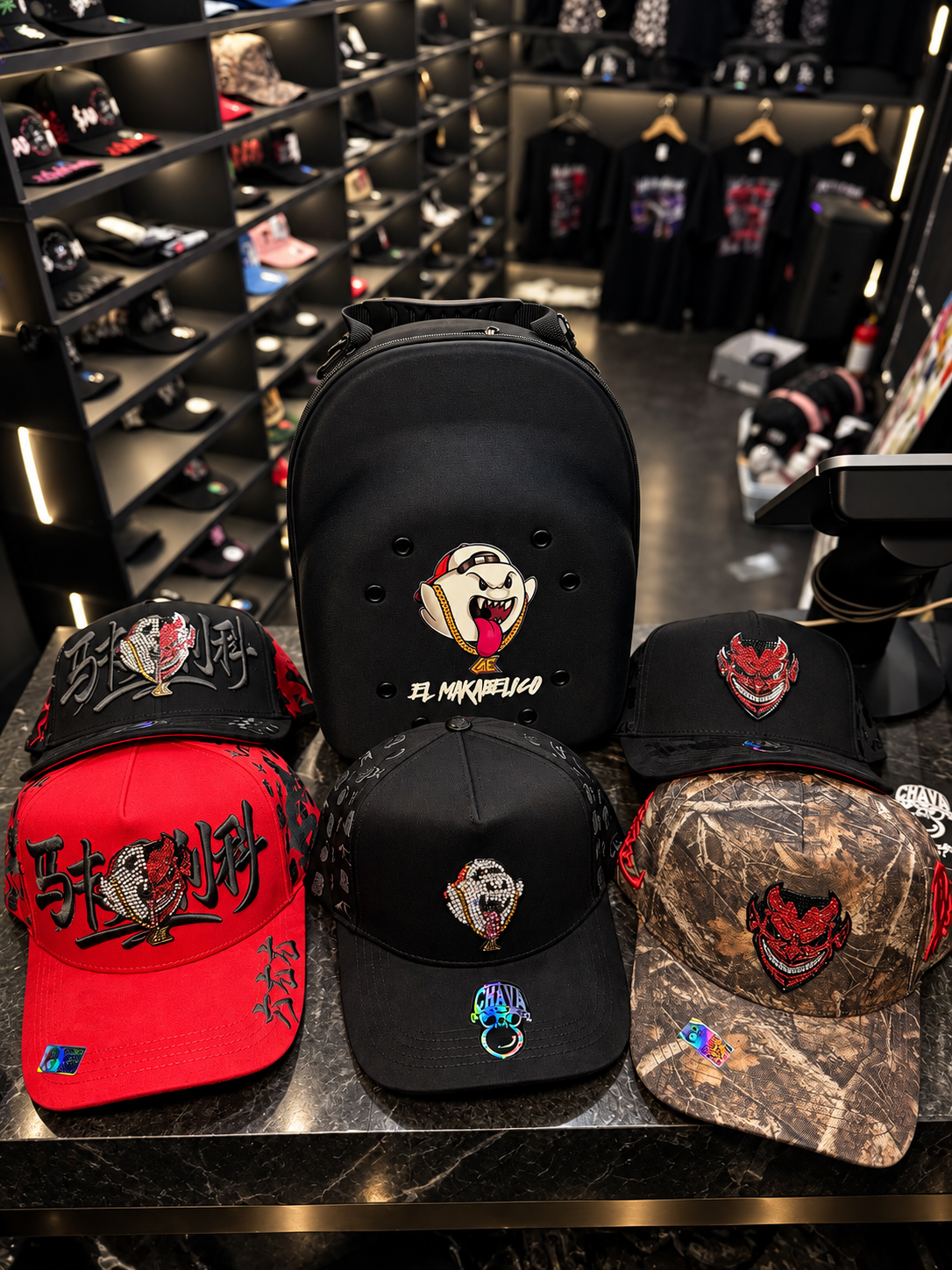 Combo de Gorras Chava Hats – Elige tu Estilo 5 gorras + mochila