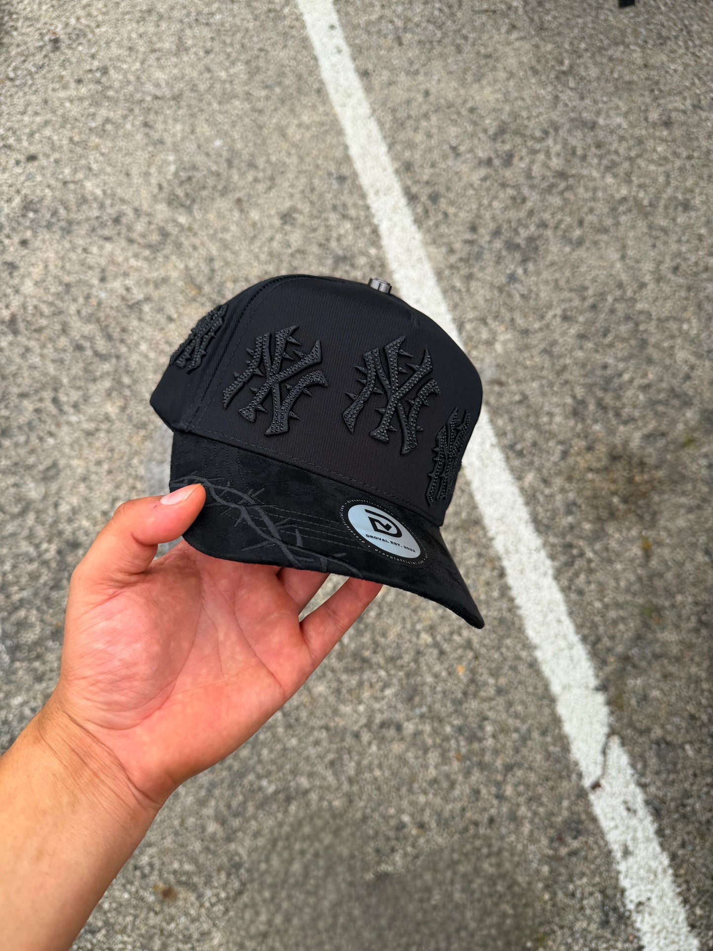 Gorra NY espinas droval