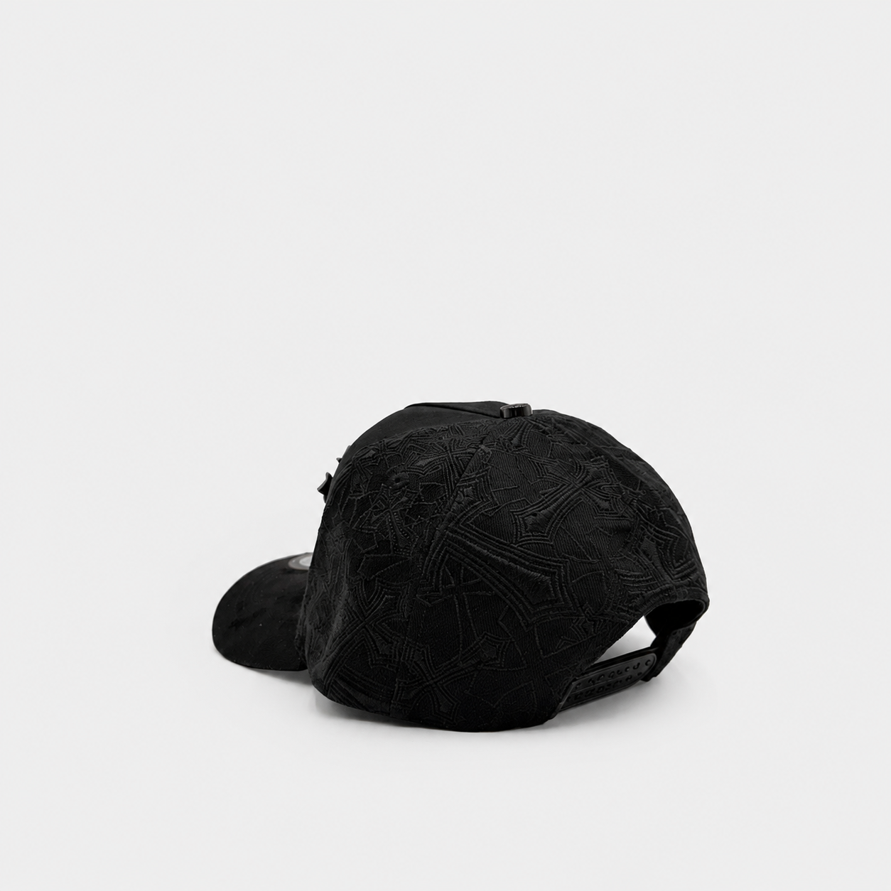 Gorra Triple Cruz Blackout Droval